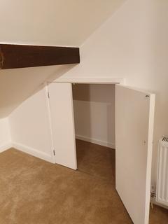 2 bedroom flat to rent, Stockton Road M21