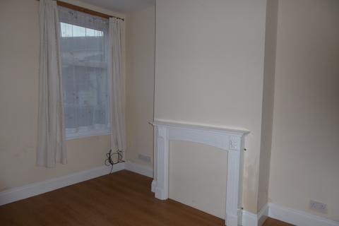 2 bedroom terraced house to rent, Northwood Road, Birches Head, Stoke On Trent ST1