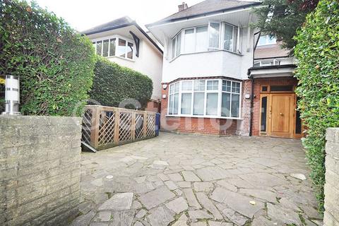 1 bedroom apartment to rent, The Ridgeway, London NW11