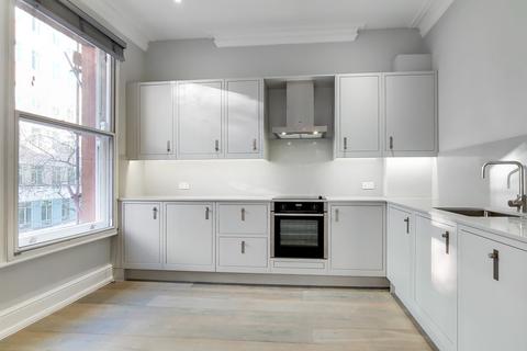 2 bedroom apartment to rent, Shaftesbury Avenue, Seven Dials WC2