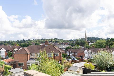 38 Chalkpit Lane, Dorking, RH4 1EY