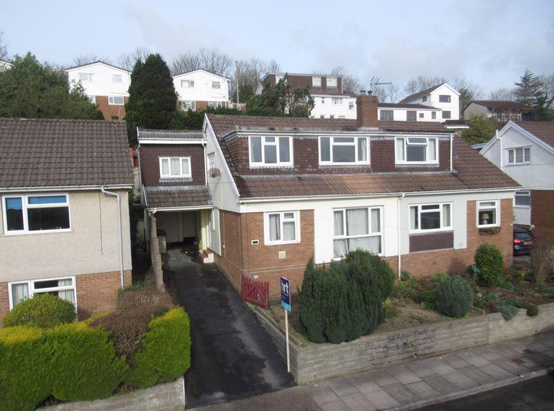 49 Geraints Way, Cowbridge, CF71 7AY 4 bed semidetached house £300,000