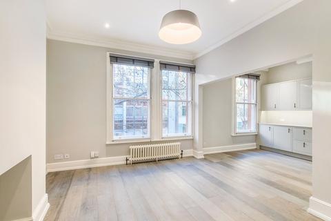 2 bedroom apartment to rent, Shaftesbury Avenue, WC2H