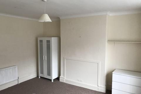 6 bedroom house share to rent - Deiniol Road