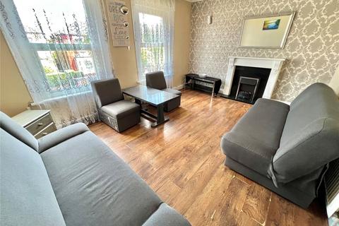 2 bedroom apartment for sale, Westbury Road, Bounds Green, London, N11
