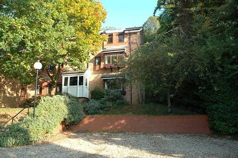 1 bedroom apartment to rent, Peperharow Road, Godalming GU7