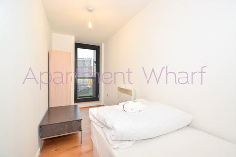 1 bedroom in a flat share to rent, Room  D   The Sphere  Hallsville Road    (Canning town), London, E16