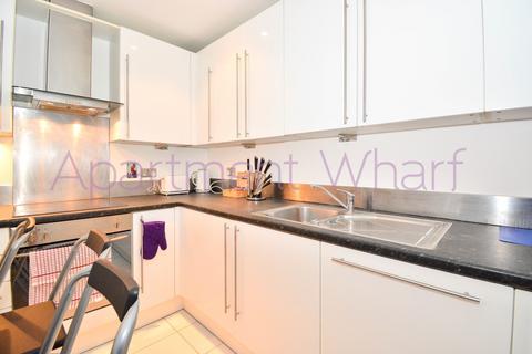 1 bedroom in a flat share to rent, Room  D   The Sphere  Hallsville Road    (Canning town), London, E16