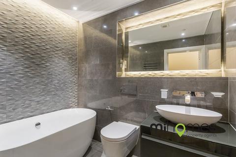 undefined, Jasmine Court, Southgate, N14