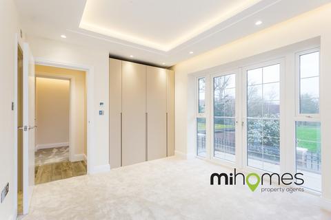 undefined, Jasmine Court, Southgate, N14