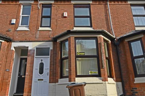 6 bedroom terraced house to rent, Rothesay Ave Nottingham NG7