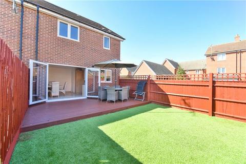 3 bedroom end of terrace house to rent, Fletton Dell, Woburn Sands, Milton Keynes, Buckinghamshire, MK17