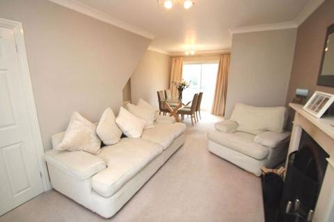 3 bedroom end of terrace house for sale, Totteridge Drive, High Wycombe HP13