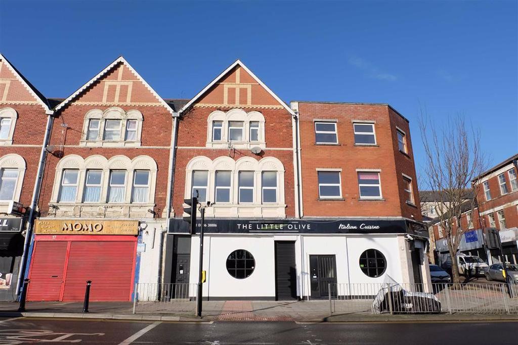 Broad Street, Barry, Vale Of 1 bed flat £400 pcm (£92 pw)