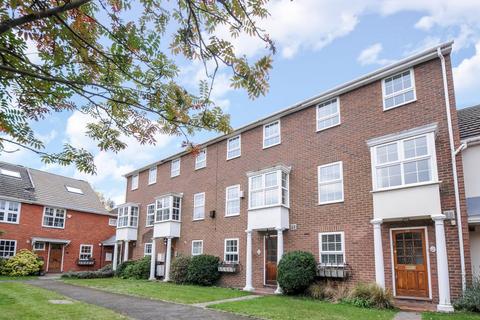 4 bedroom terraced house to rent, Gainsborough Road,  Richmond,  TW9