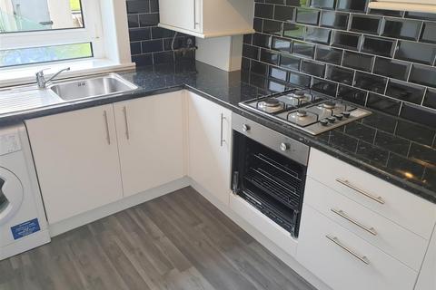 2 bedroom apartment to rent, Main Street, Rutherrglen, Glasgow