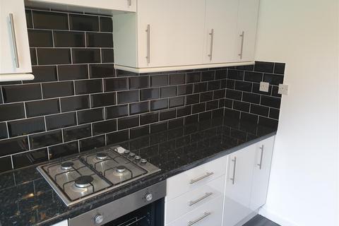 2 bedroom apartment to rent, Main Street, Rutherrglen, Glasgow