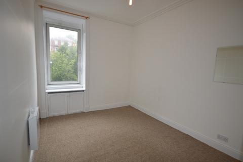 1 bedroom flat to rent, Lochee Road, Lochee West, Dundee, DD2