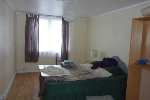 1 bedroom flat to rent, Scott House, Woolmer Road, London