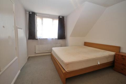 undefined, Priestly Gardens, Woking, Surrey, GU22