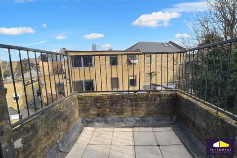 4 bedroom apartment to rent, Kennington Road, Kennington, London, SE11