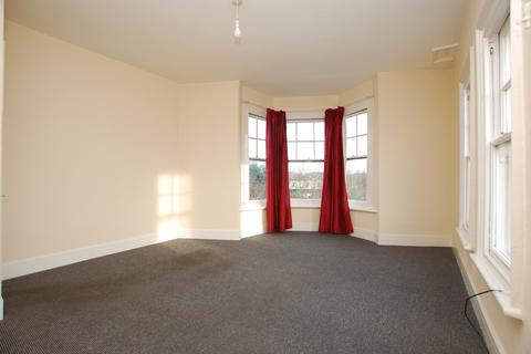 1 bedroom flat to rent, LEIGHTON ROAD