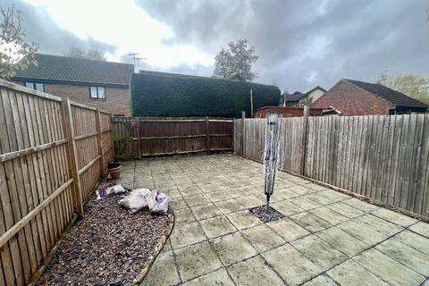 undefined, Langshott, Horley