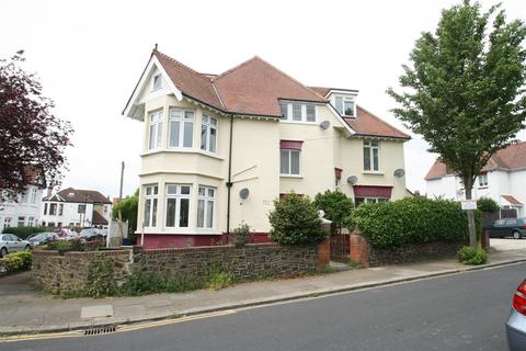 1 Bed Flats To Rent In Westcliff On Sea Apartments Flats