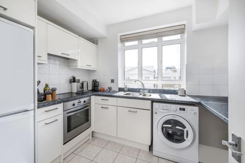 Studio to rent, Northwick Terrace, St John's Wood, NW8