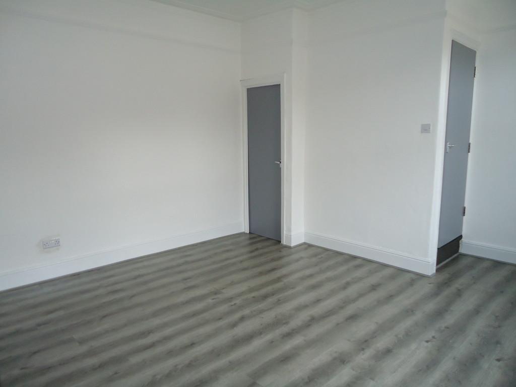 House in Leeds - View 4