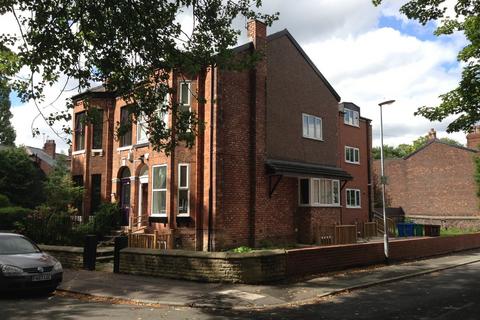 8 bedroom semi-detached house to rent, Burlington Road, Withington, Manchester