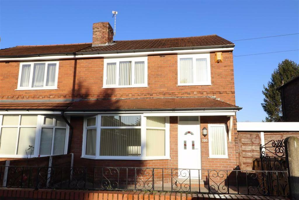 Kings Road, Chorlton, Manchester, M21 3 bed semidetached house £330,000