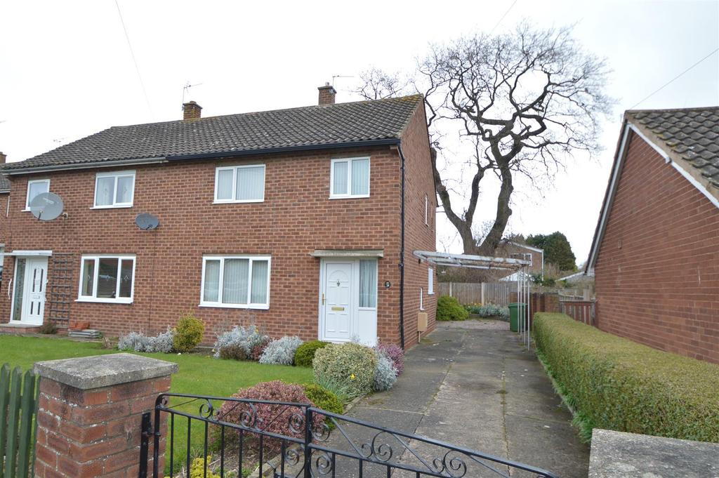 29 Massey Crescent, Harlescott, Shrewsbury, SY1 3QB 3 bed semidetached