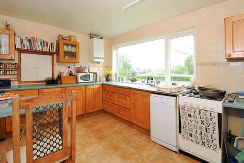 undefined, Farmers Close,  Witney,  OX28