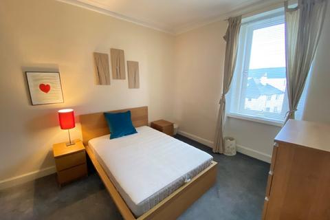 1 bedroom flat to rent, Broughton Road, Broughton, Edinburgh, EH7