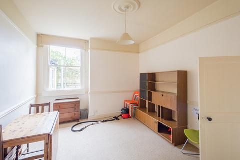 6 bedroom terraced house to rent, Thomas House, Bath