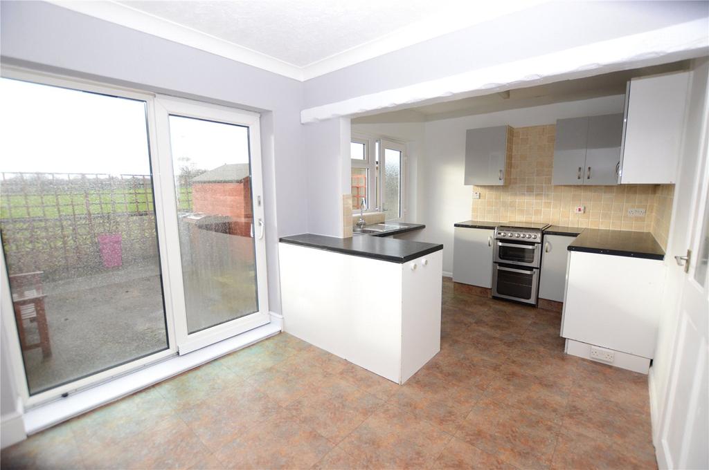 Westgate Grove, Lofthouse, Wakefield, West Yorkshire 3 bed townhouse