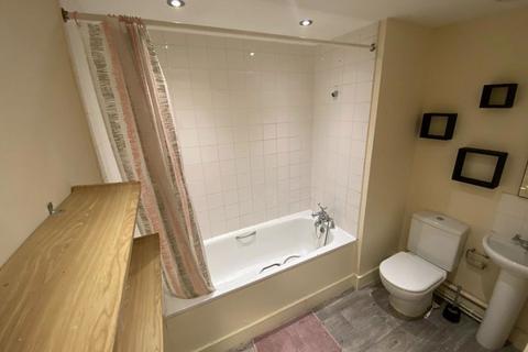 undefined, Shandon Court (London Rd) City Centre L3