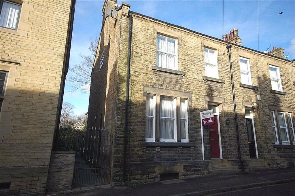 King Street, Mirfield, WF14 4 bed semidetached house £189,995