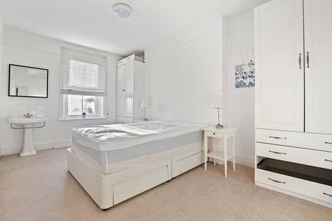 1 bedroom apartment to rent, Fulham Road, Fulham, SW10