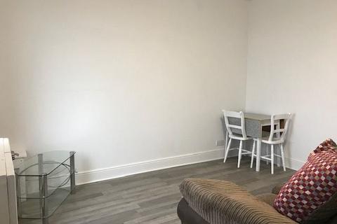 3 bedroom house share to rent, Mill Street, Stockport, SK7