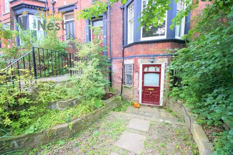 1 bedroom flat to rent, Garden Flat, Regents Park Terrace, Hyde Park, LS6 2AX