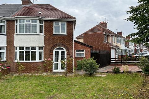 3 bedroom semi-detached house to rent - Kingsway Road, Wolverhampton