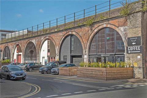 Industrial unit to rent - The Arches, Farrier Street, Worcester, Worcestershire, WR1 3BH