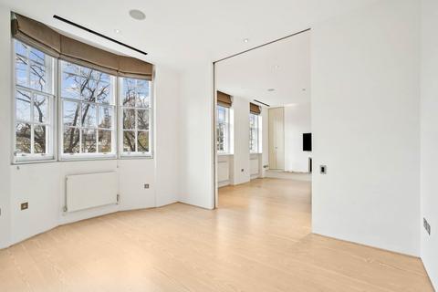 3 bedroom apartment to rent, Crescent Mansions, Fulham Road, SW3