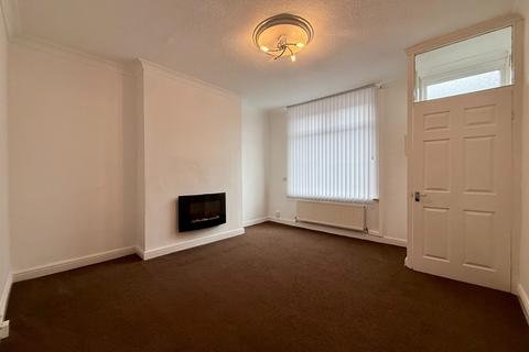 2 bedroom terraced house to rent, Kimberley Road, Astley Bridge, Bolton, BL1