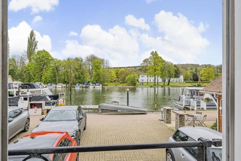 2 bedroom apartment to rent, Boathouse Reach,  Henley On Thames,  RG9