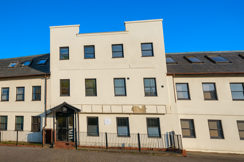 3 bedroom flat to rent, Portswood Road, Southampton, SO17