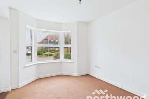 4 bedroom semi-detached house to rent, Broadview Close, Bridgefield, Ashford, TN25
