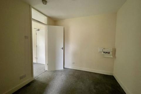 1 bedroom apartment to rent, Chilgrove Avenue, Blackrod, Bolton, Lancashire.  *AVAILABLE NOW*